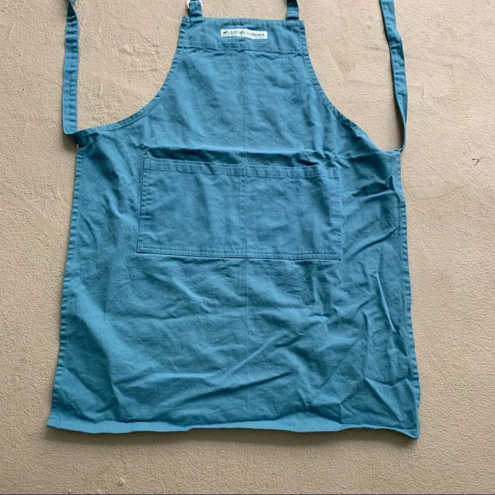 Williams Sonoma Teal Apron for an Adult
