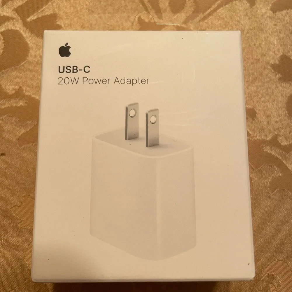 Genuine Apple USB-C 20 watt power pod adapter NEW SEALED BOX