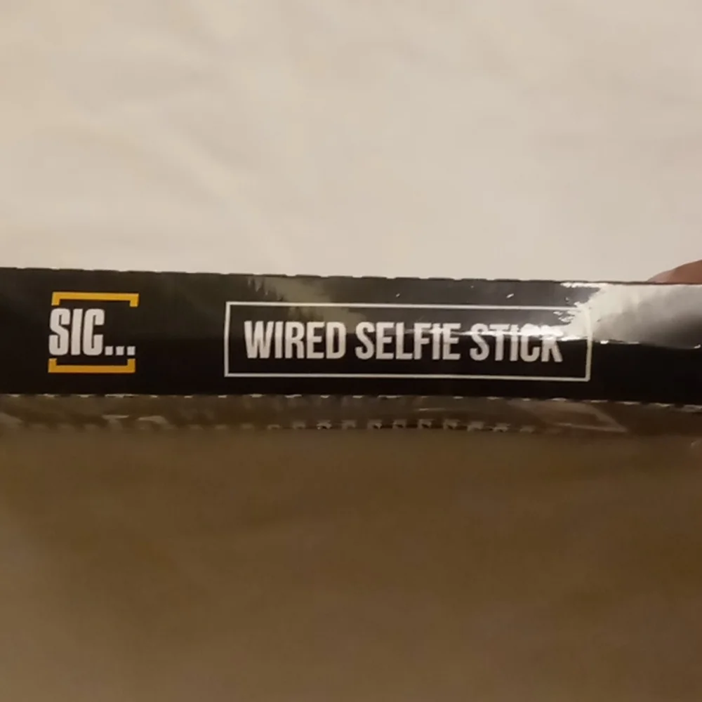Sic... red selfie