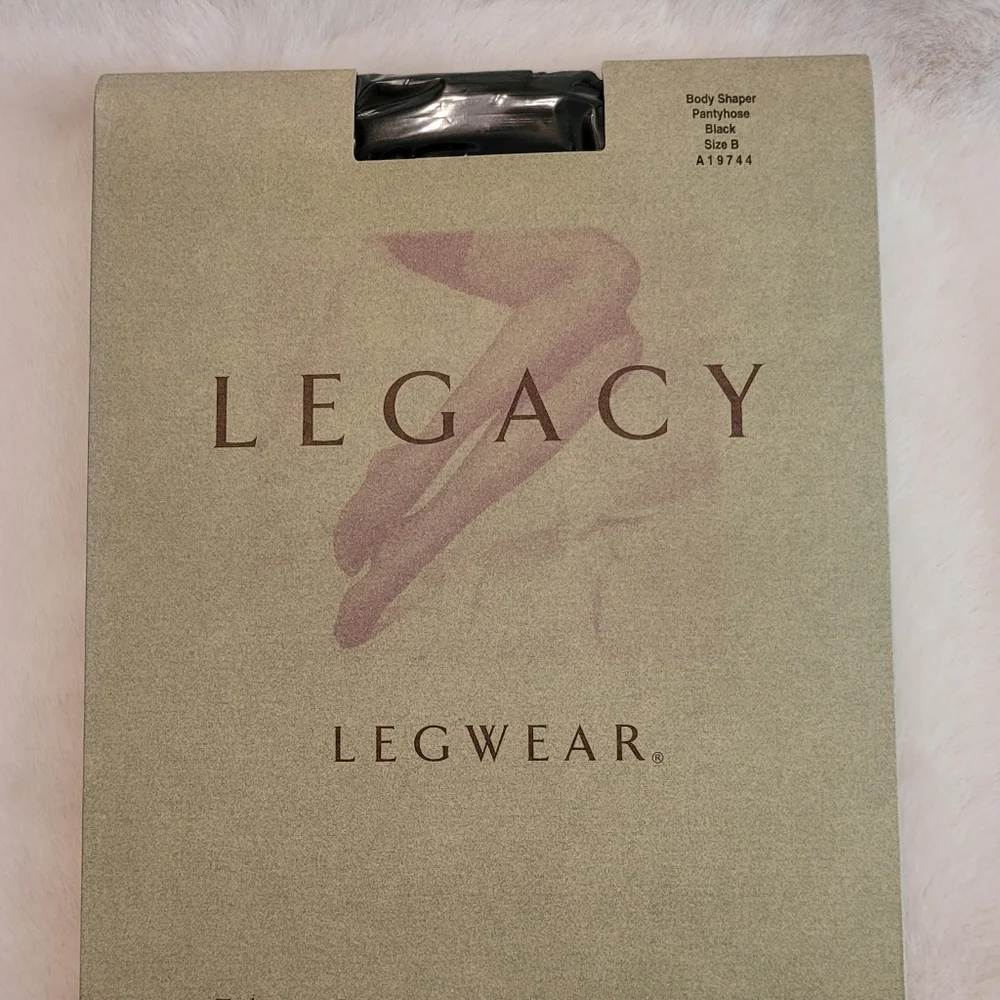 Legacy Legwear shaper see black