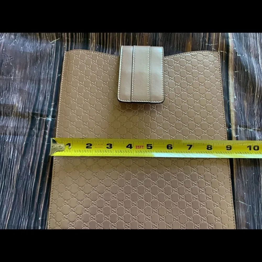 N/A gucci 256575
