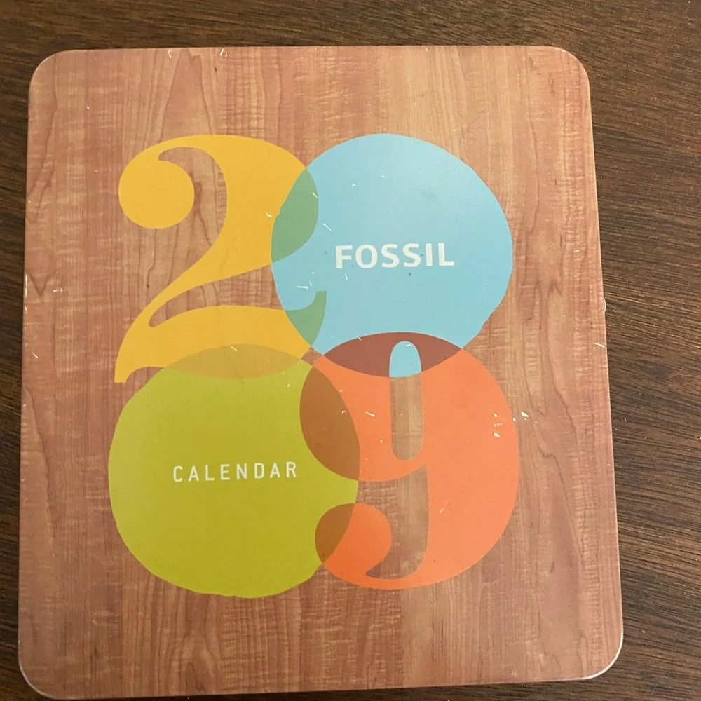 Fossil tin 2009 look