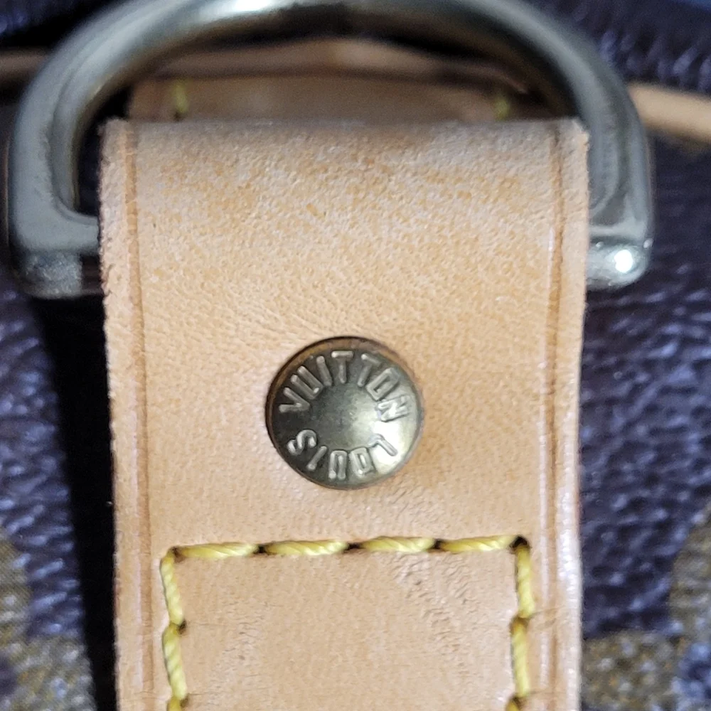 Louis Vuitton 🤎 100%