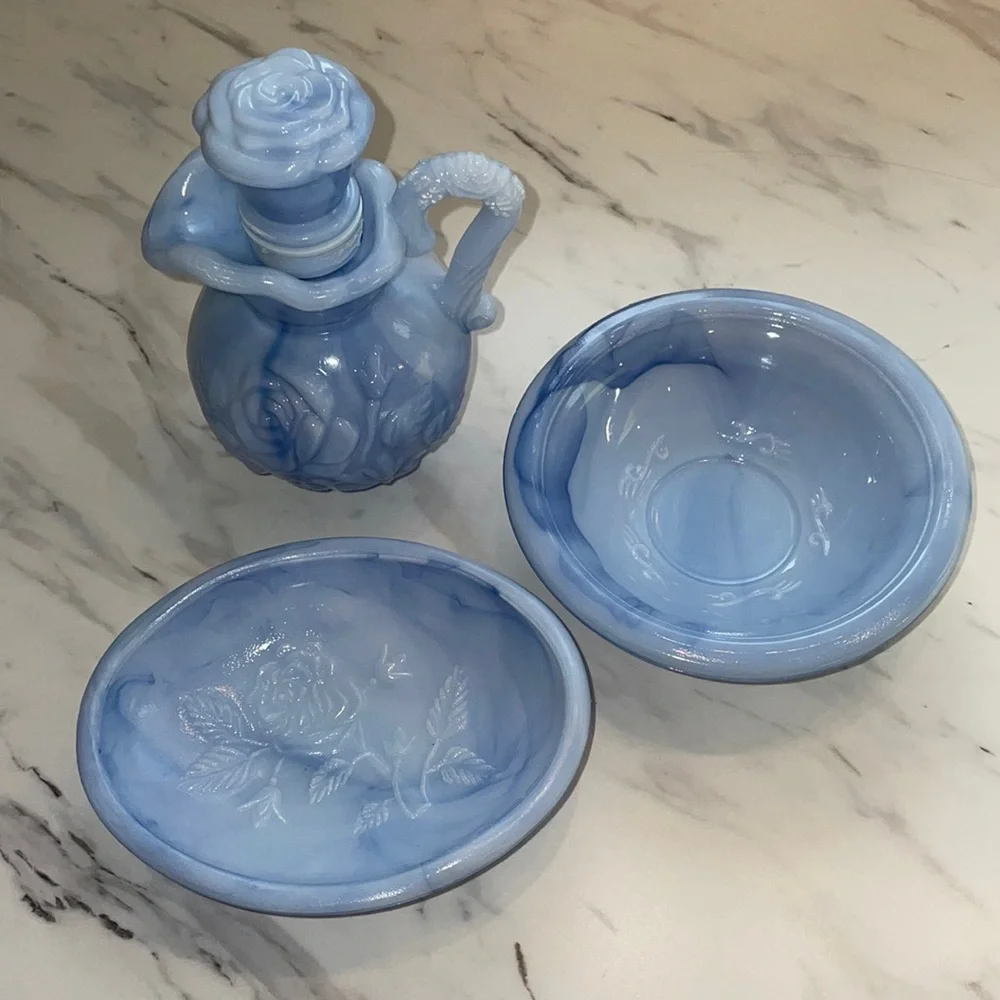 Avon dish or 4”