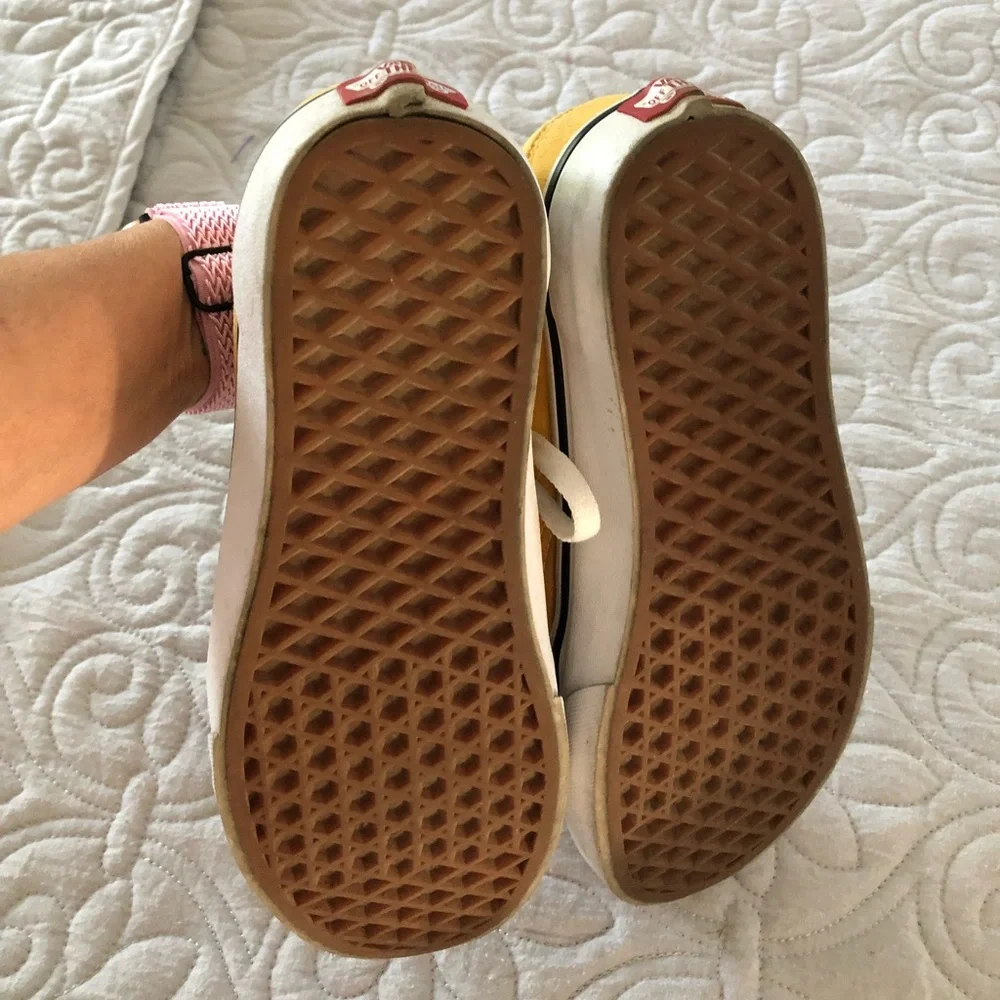 Vans women’s yellow