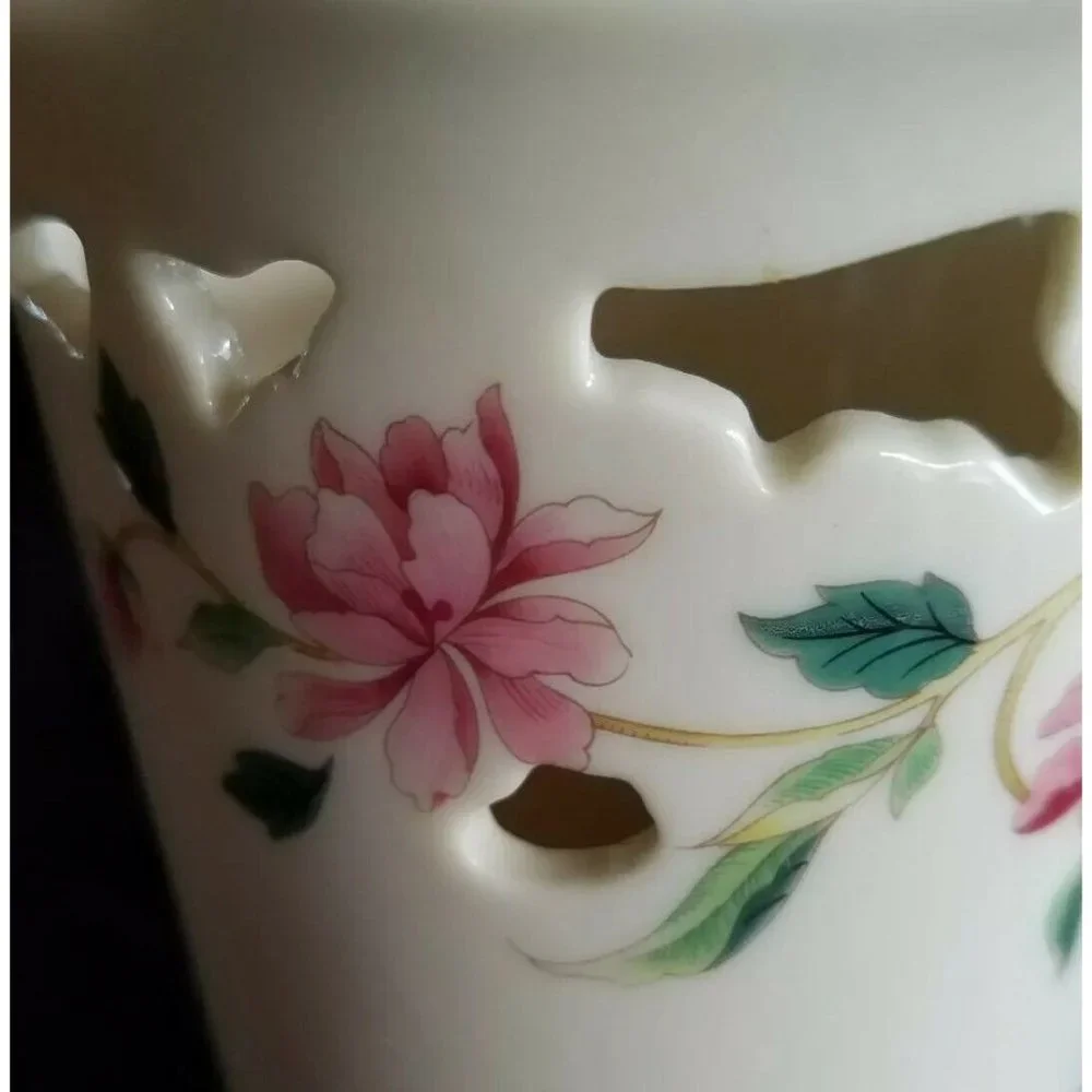 Lenox vase this