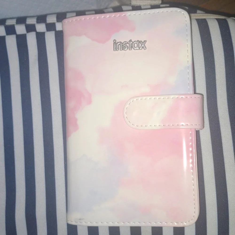 FujiFilm Instax Mini 9 wallet case photo album-Pink Swirl