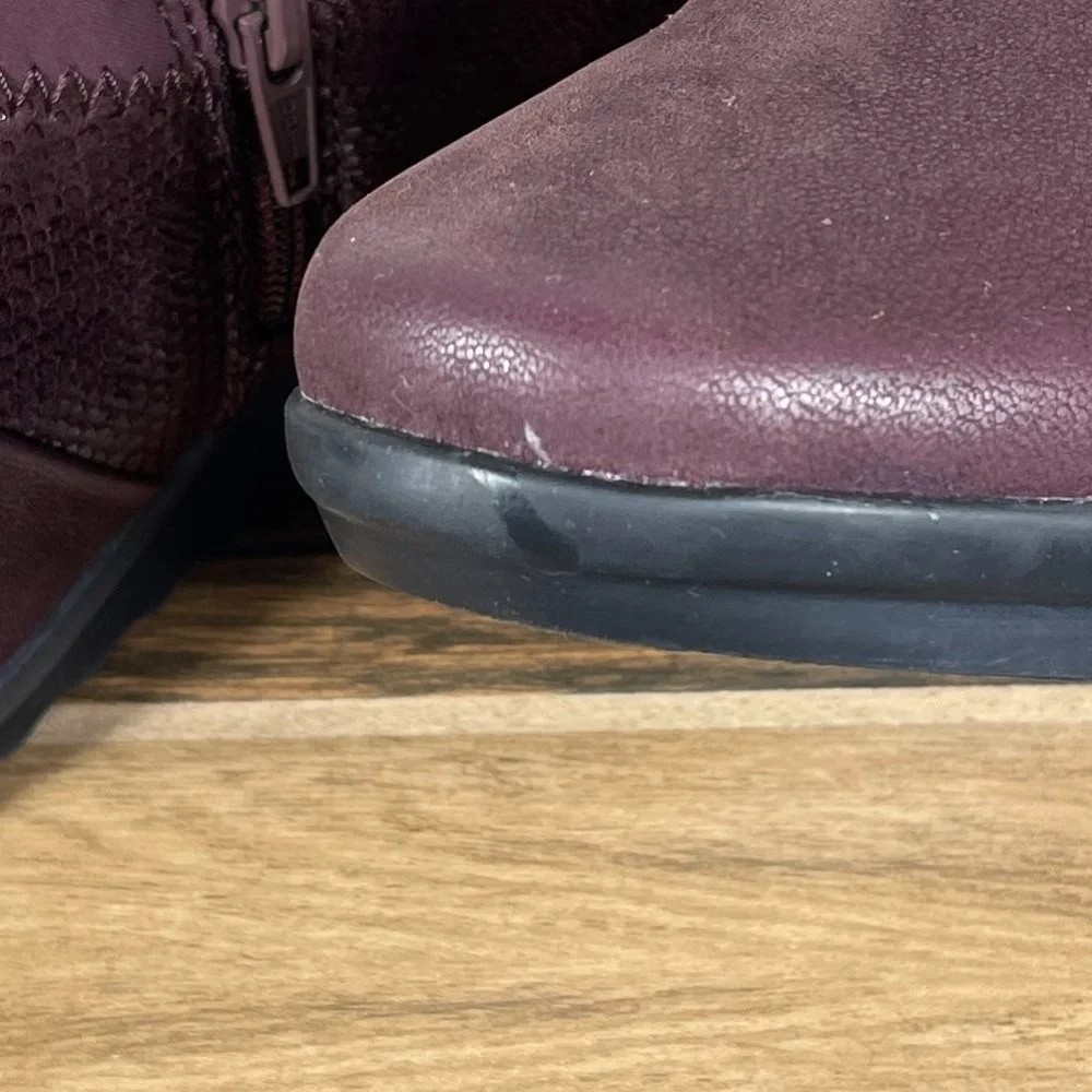 Clarks shown thanks listed