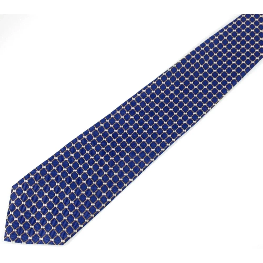 Dormeuil mind material pattern