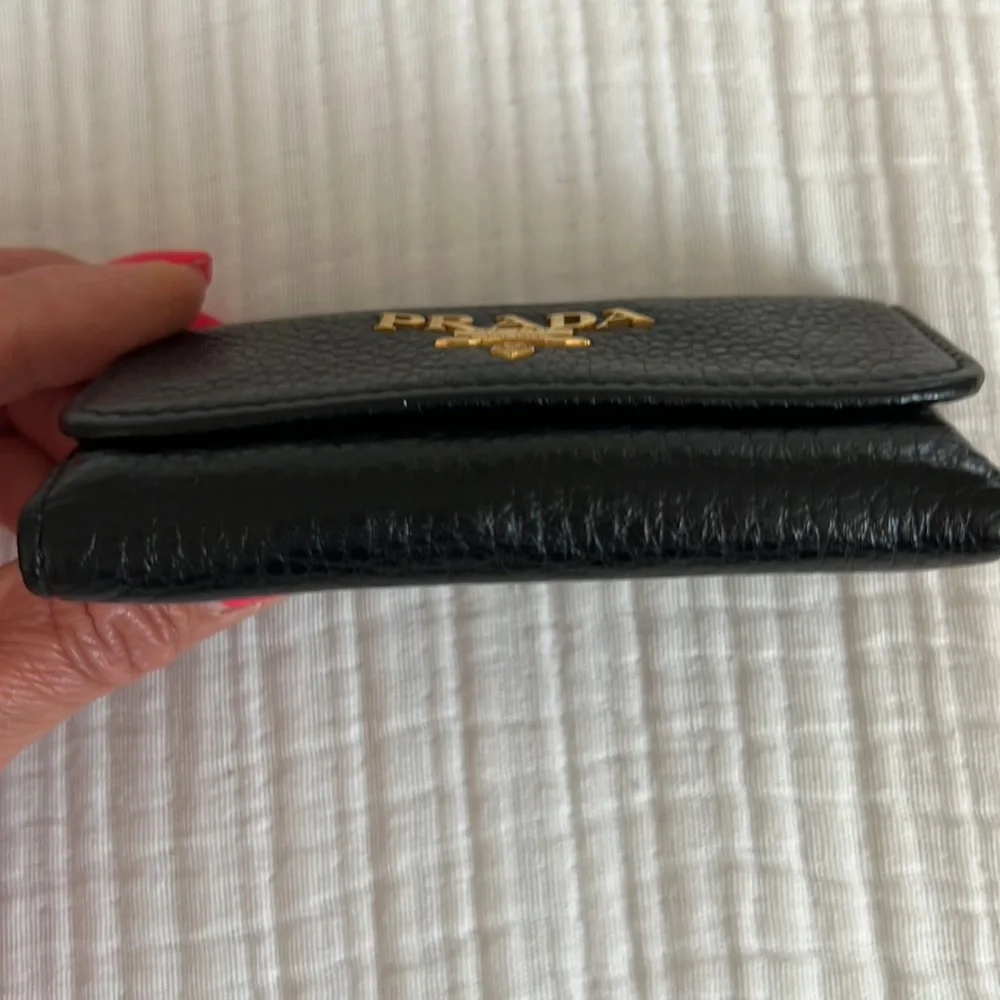 Prada wear used use