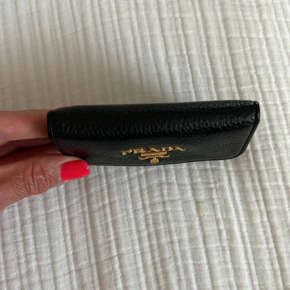 Prada slightly don’t shown