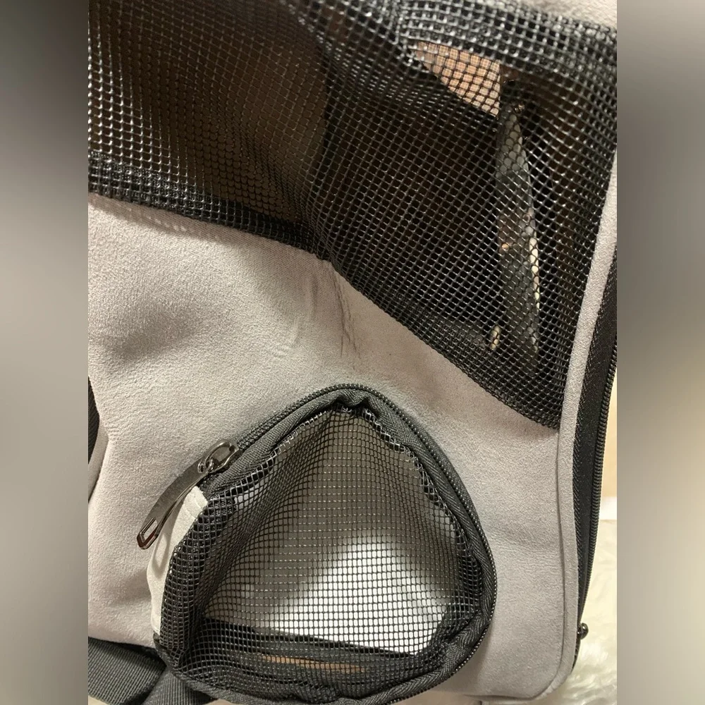 N/A cat carrier