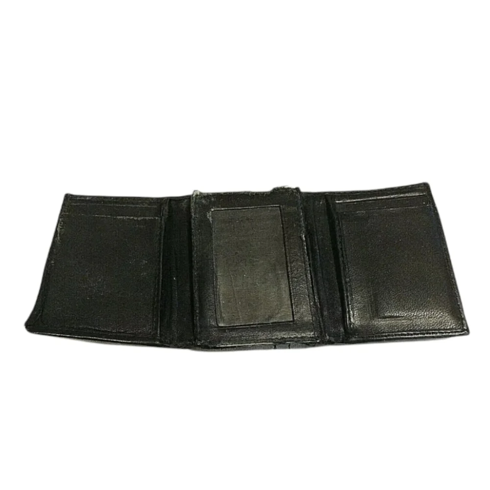 Punita #wallet #black