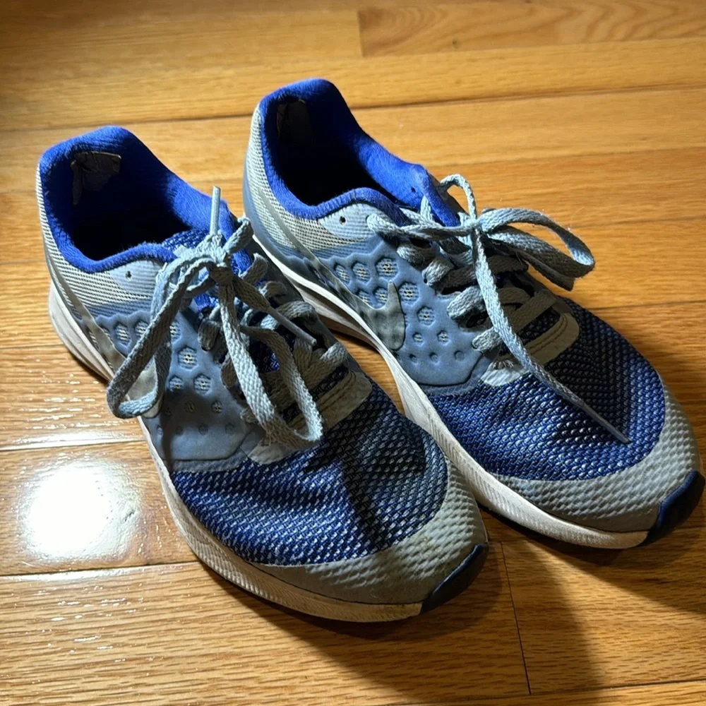 Nike Downshifter youth sneakers, blue, size 4Y