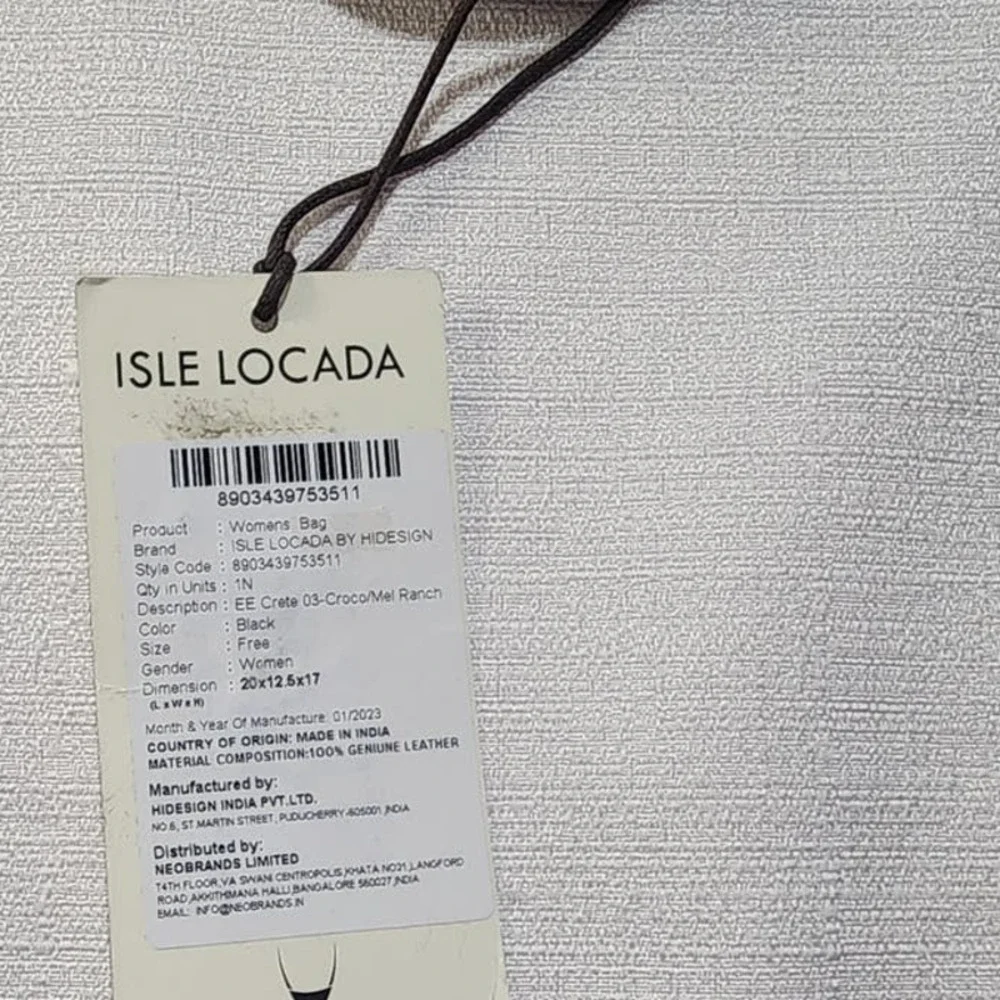 isle locada leather zipper