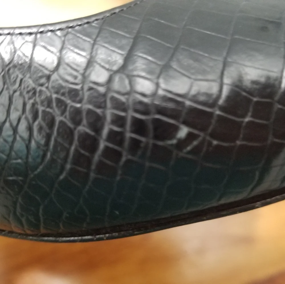 Salvatore Ferragamo does have