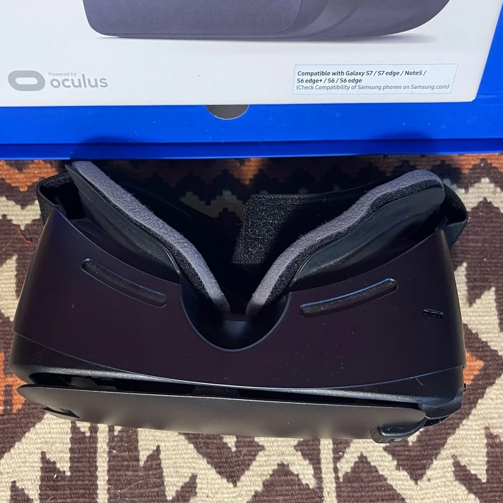 Samsung lightly used