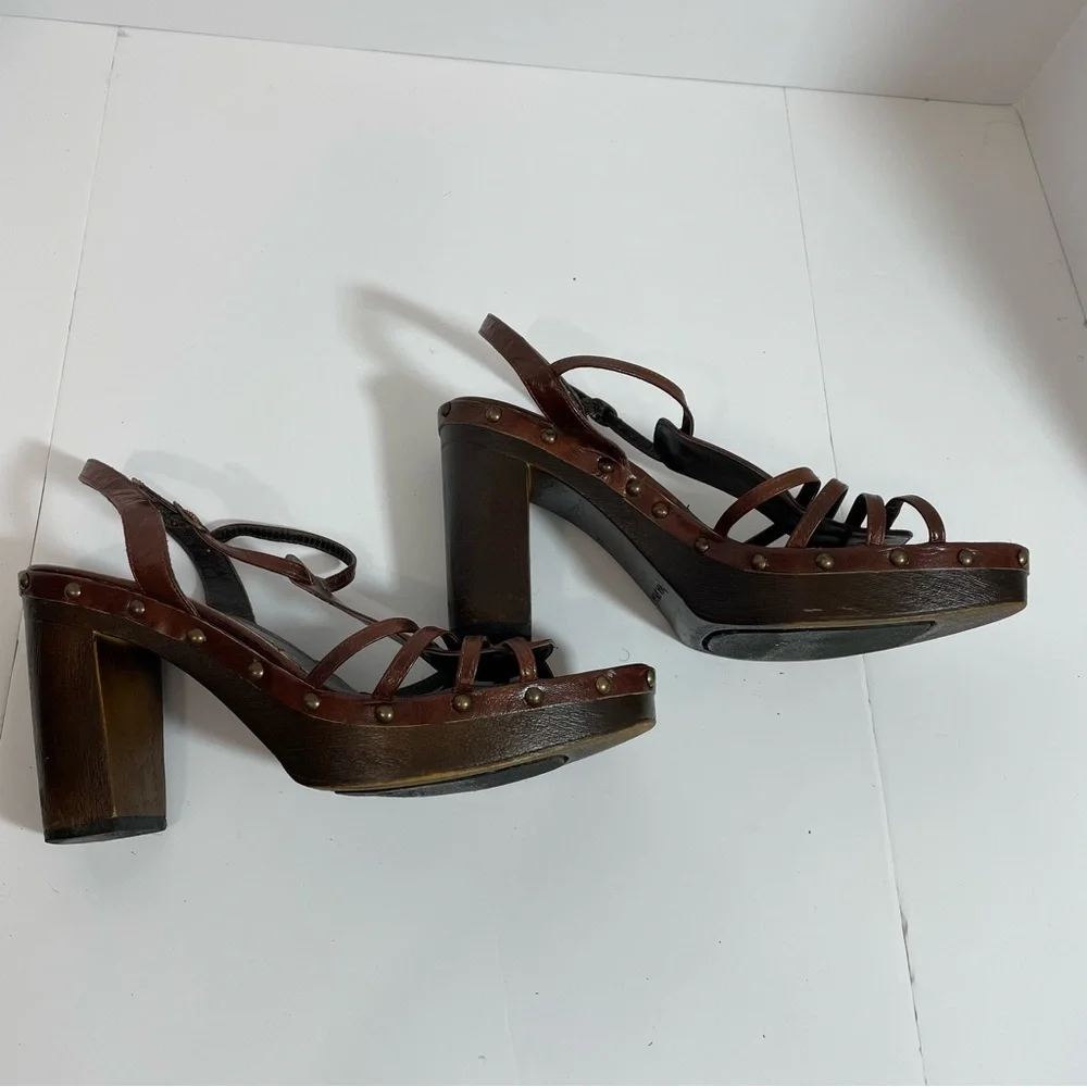 Via Spiga vintage via