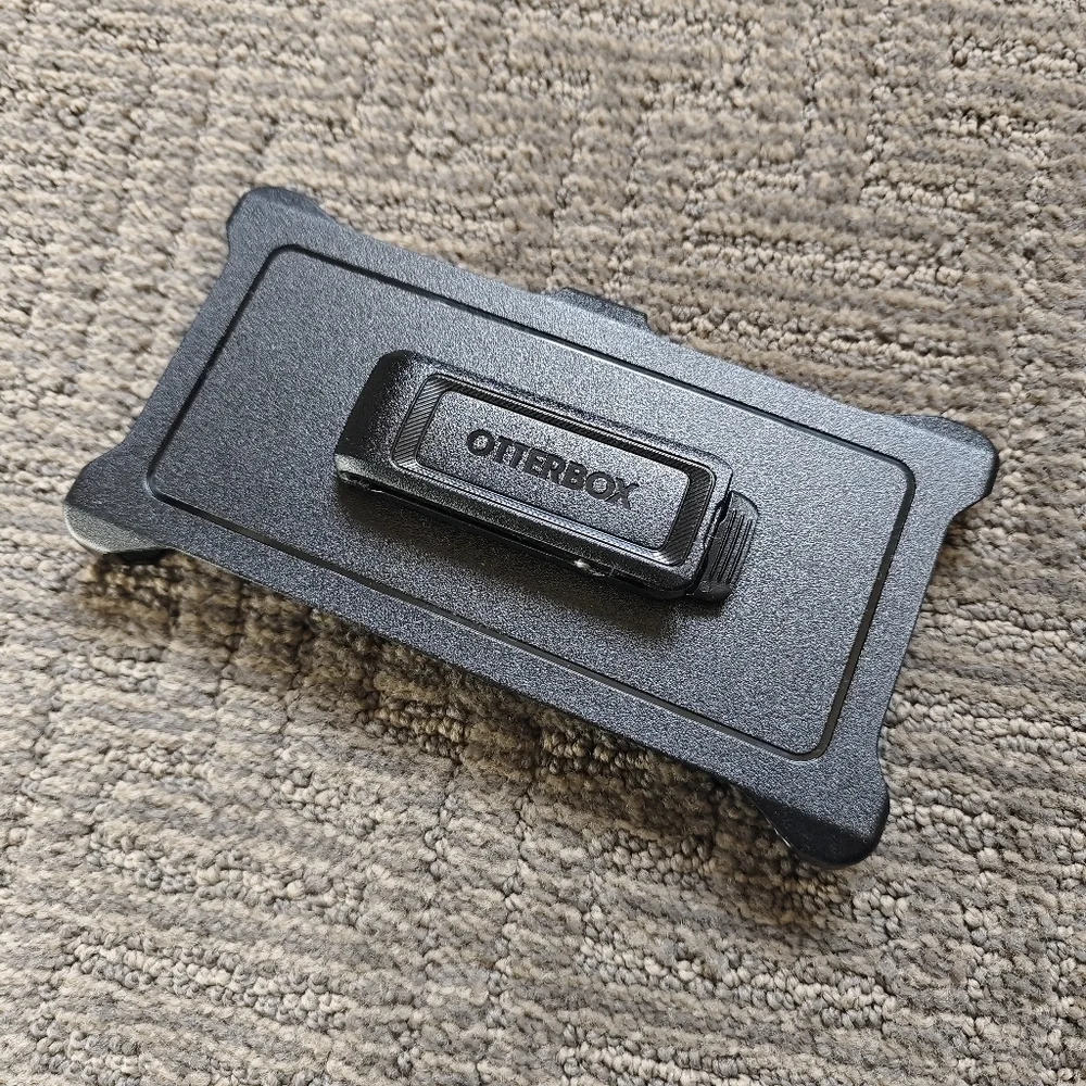 OtterBox clip