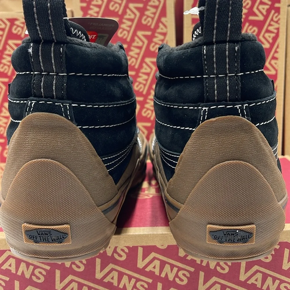 Vans all black package
