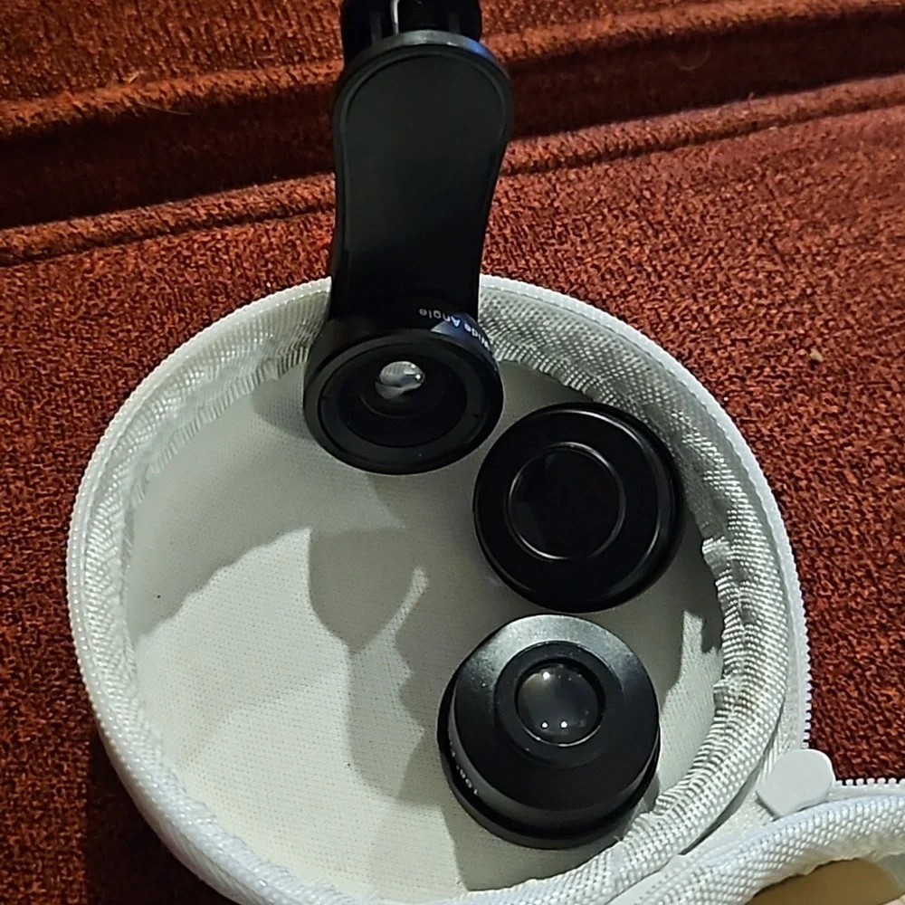 Lenknes lens several