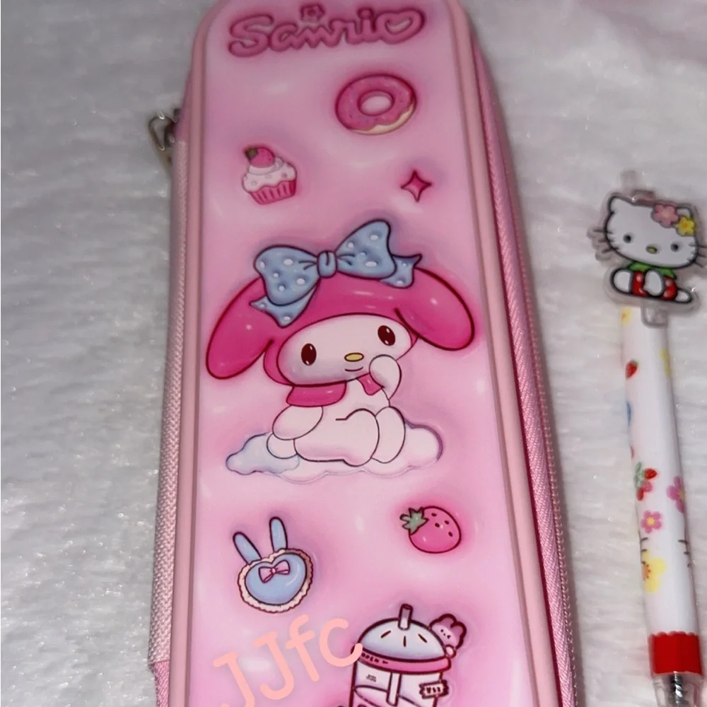 Hello Kitty super cute
