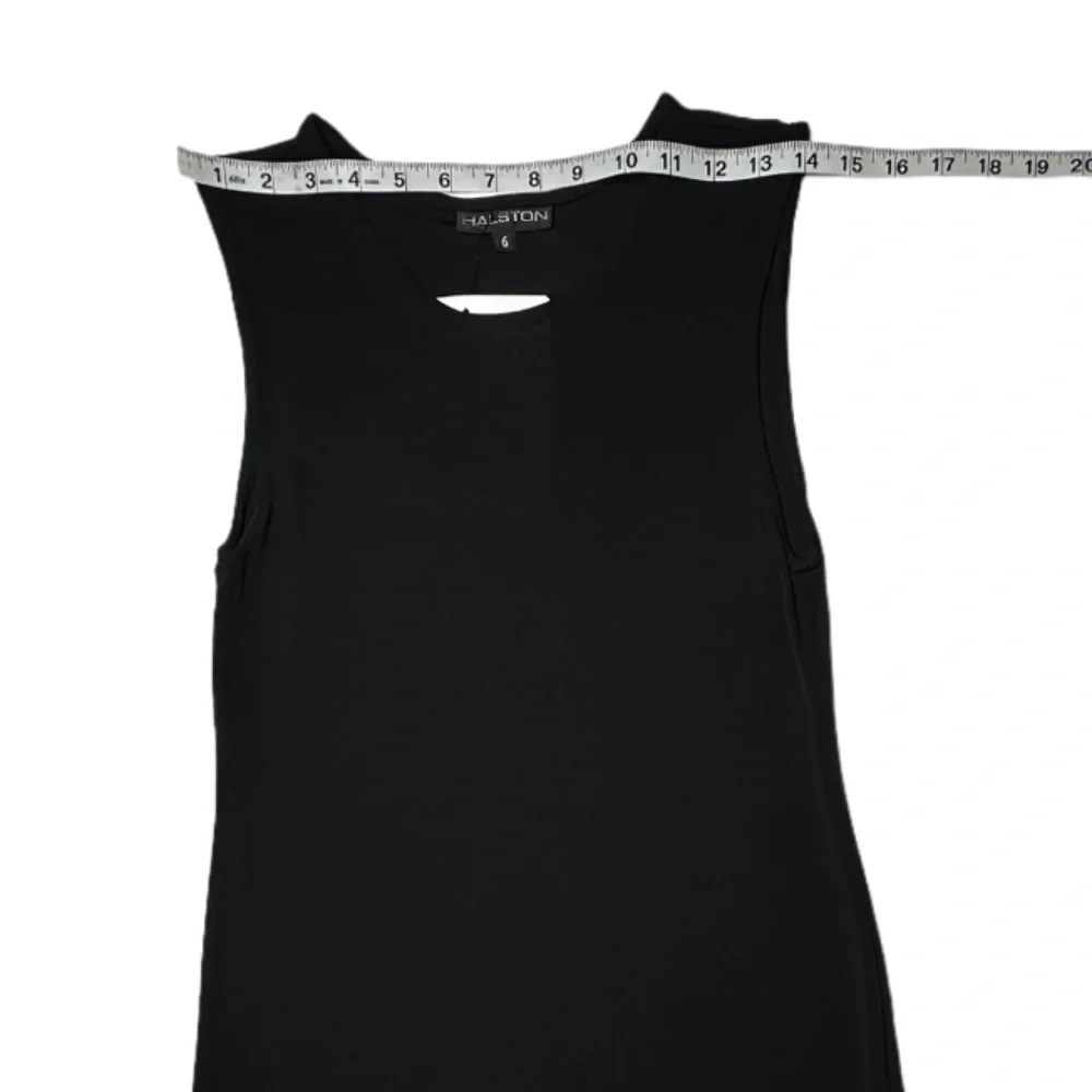 HALSTON black semi