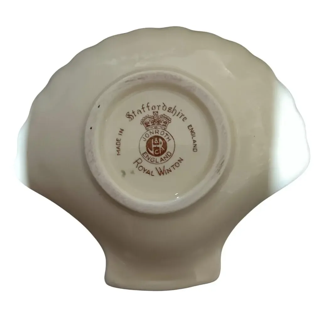 Staffordshire jonroth rock royal