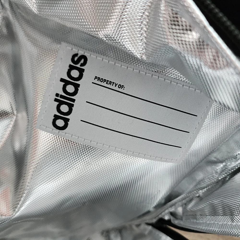 adidas padded closure top