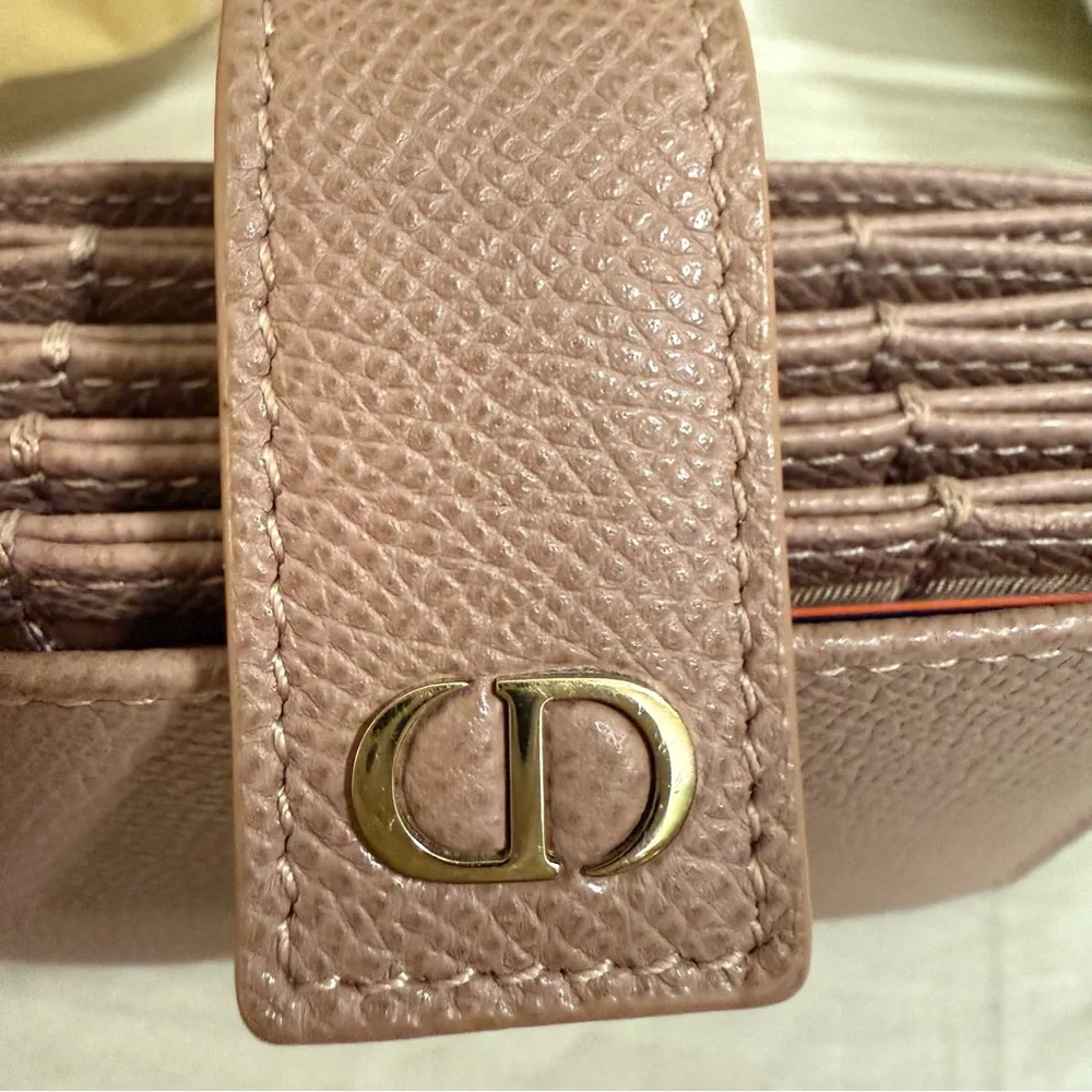 Dior slots cd cardholder