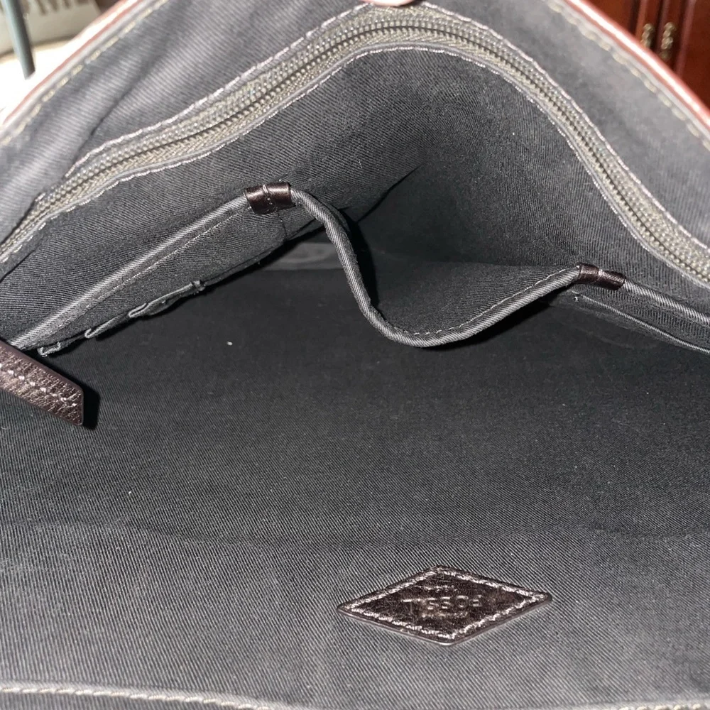 Fossil bag interior measurements