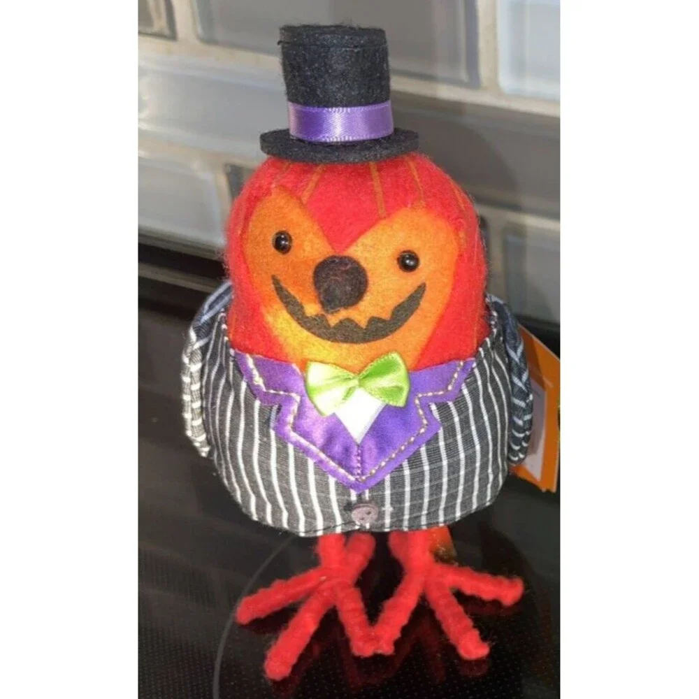 Target Hyde & EEK! 2024 Halloween Featherly Friends Fabric Bird Gourdon