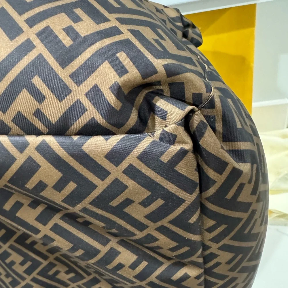 Fendi 🥰 shopping your