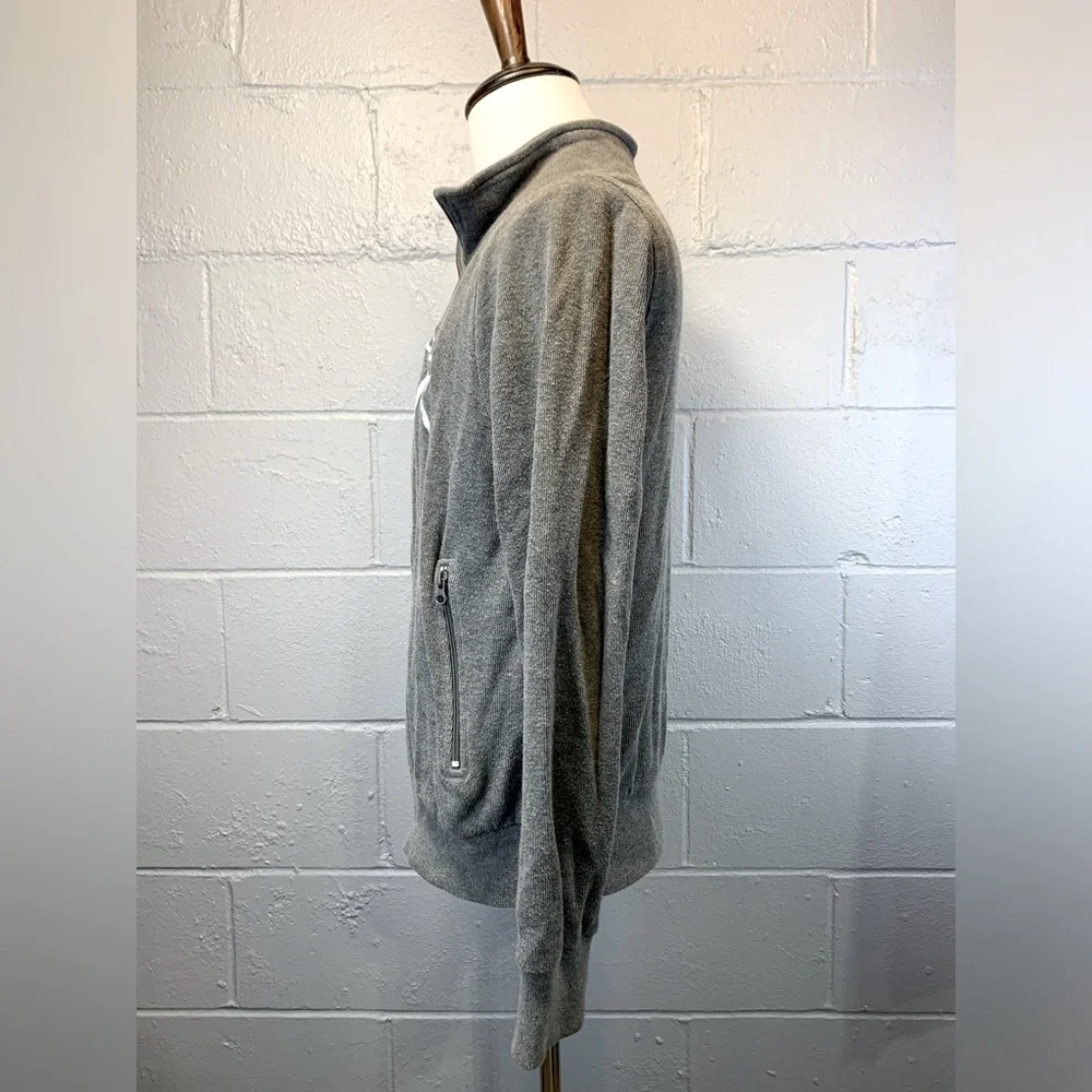 Marc Ecko sew white