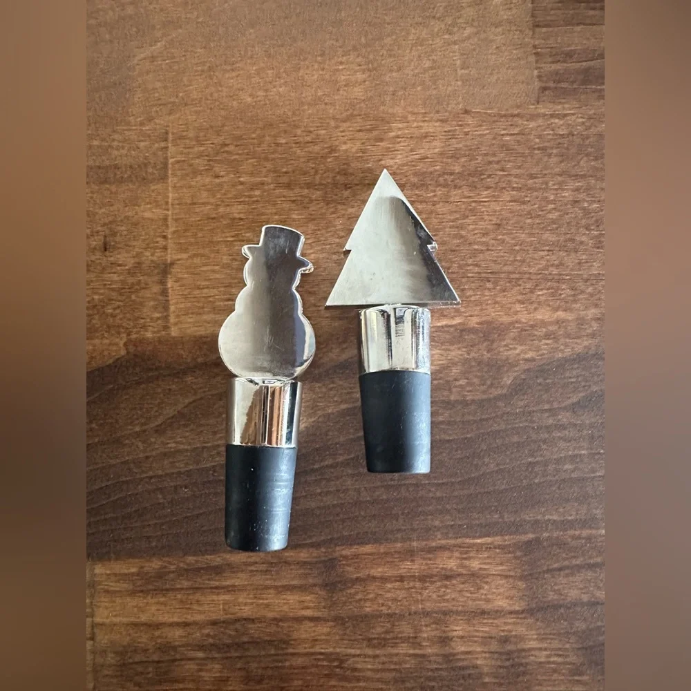 Crate&Barrel holiday wine