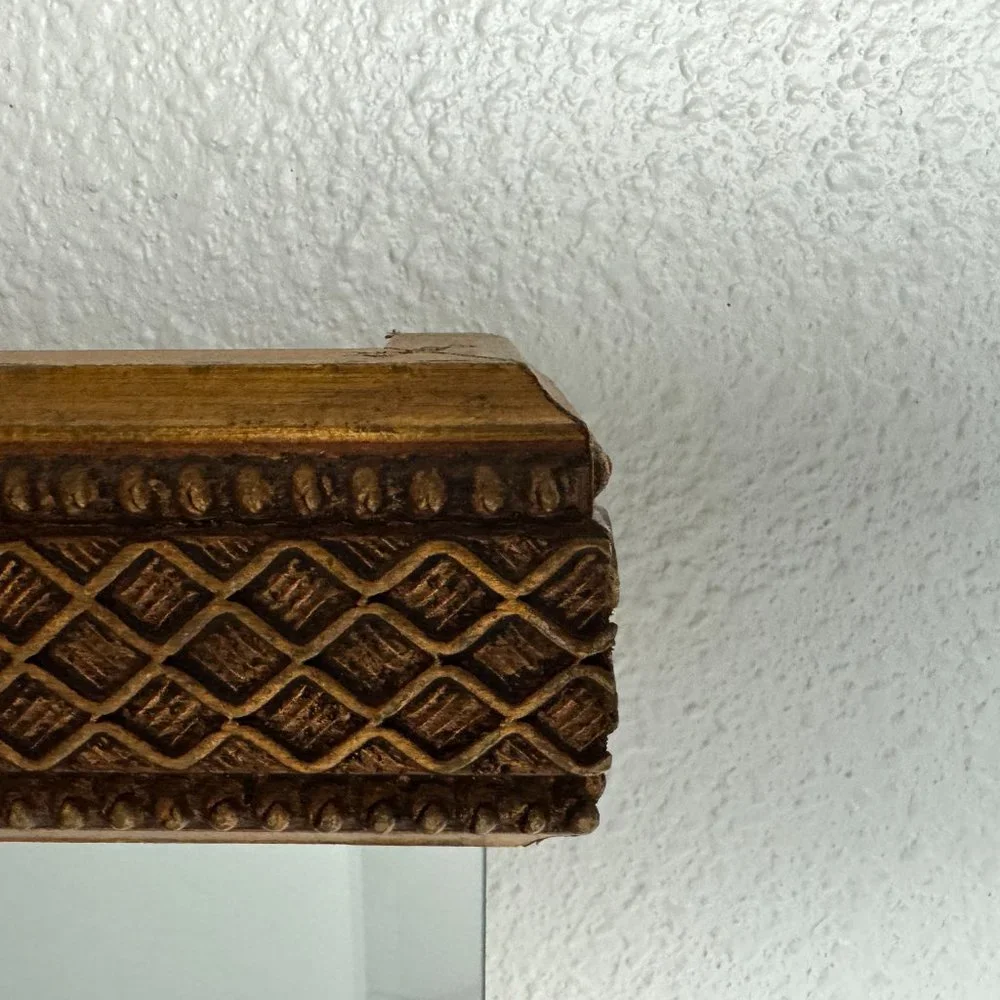 N/A vintage gold