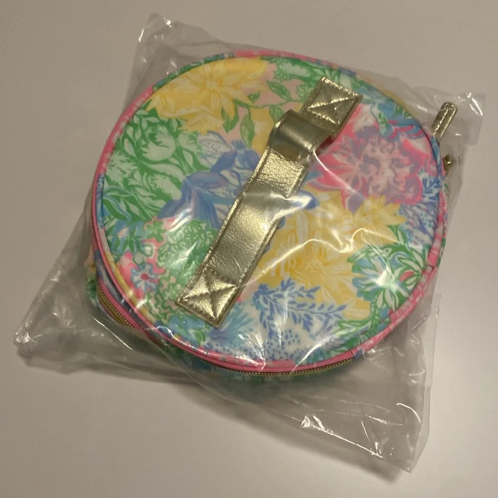 Lilly Pulitzer tray if pattern