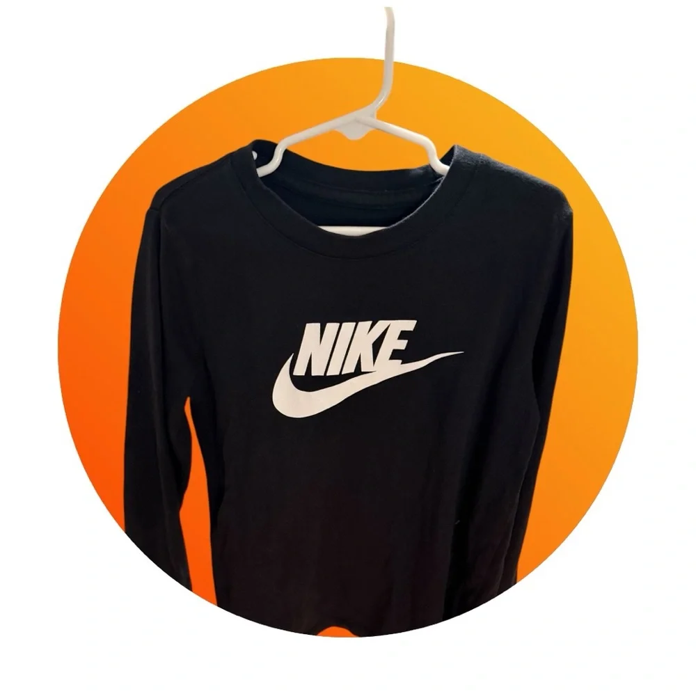 🔥2/$24 or 3/$30🔥Nike Kids Black Long Sleeve Shirt Size Small