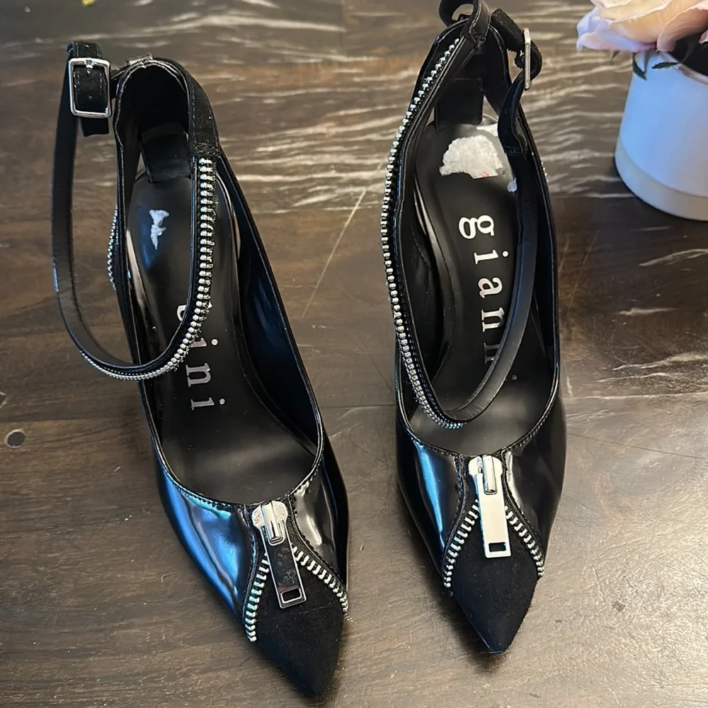 Gianni Bini pointed stilettos