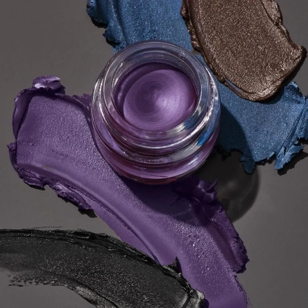 Avon 🤩 👀
