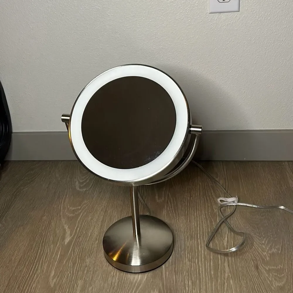 LED Cosmetic Mirror Lighted Makeup Plug In Double Sided Round Magnifying Vanity