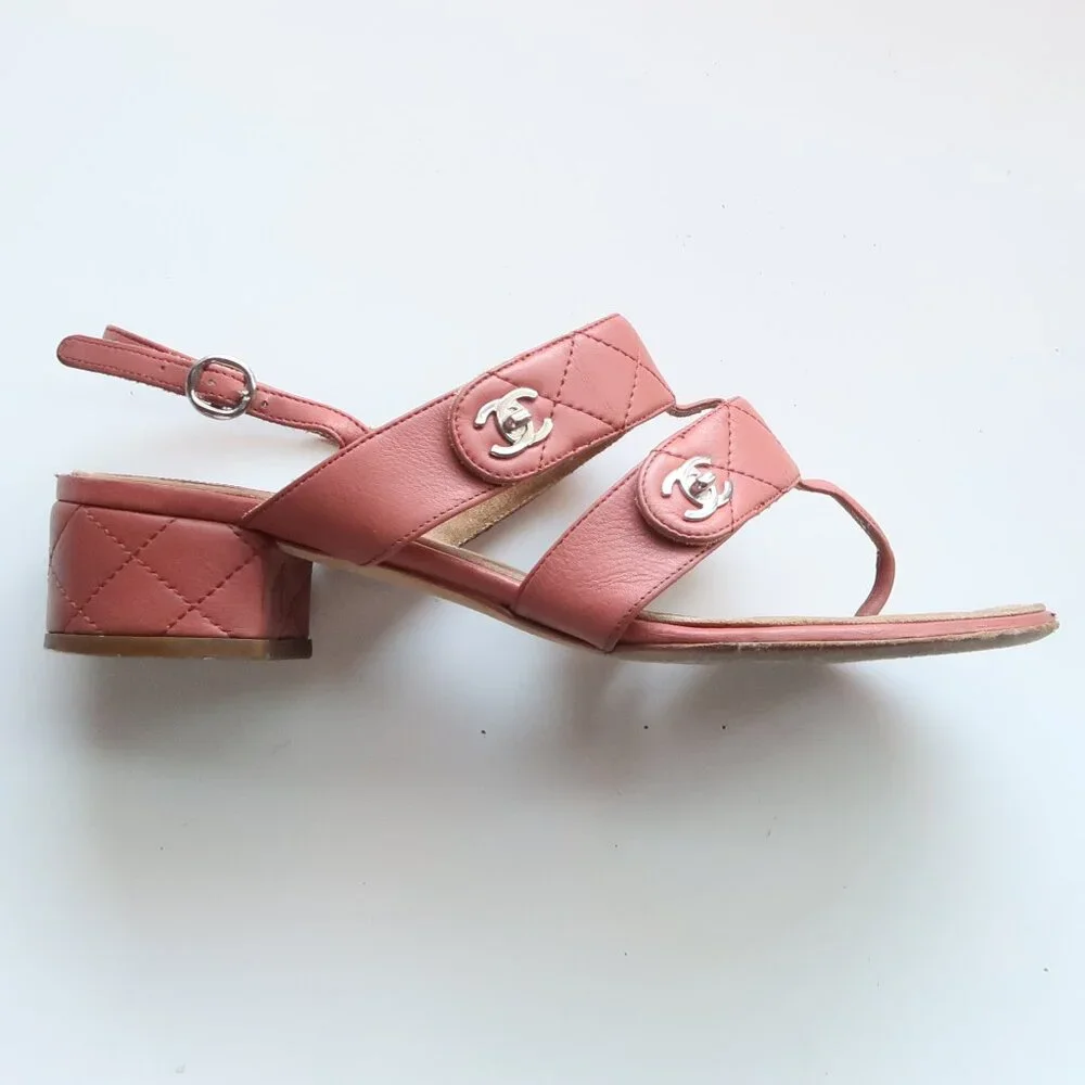CHANEL designer 37 are