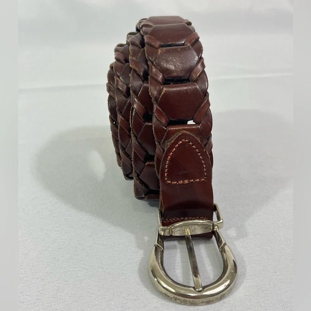 N/A leather belt