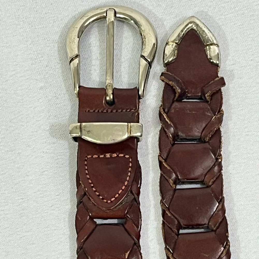 N/A leather belt