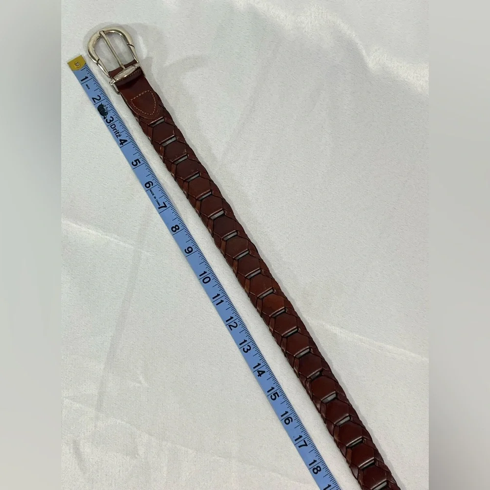 N/A leather belt