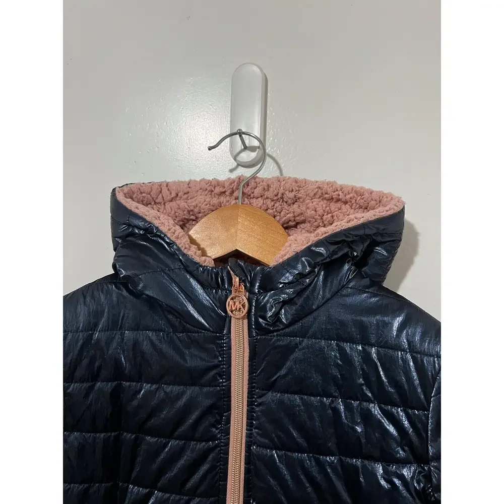 MICHAEL Michael Kors ships #ylwbin or