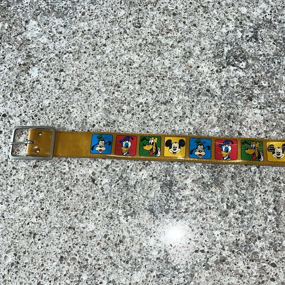 Disney this vintage