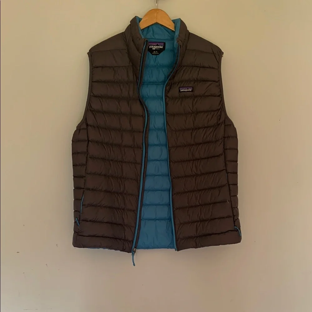 Patagonia featuring adventures dark