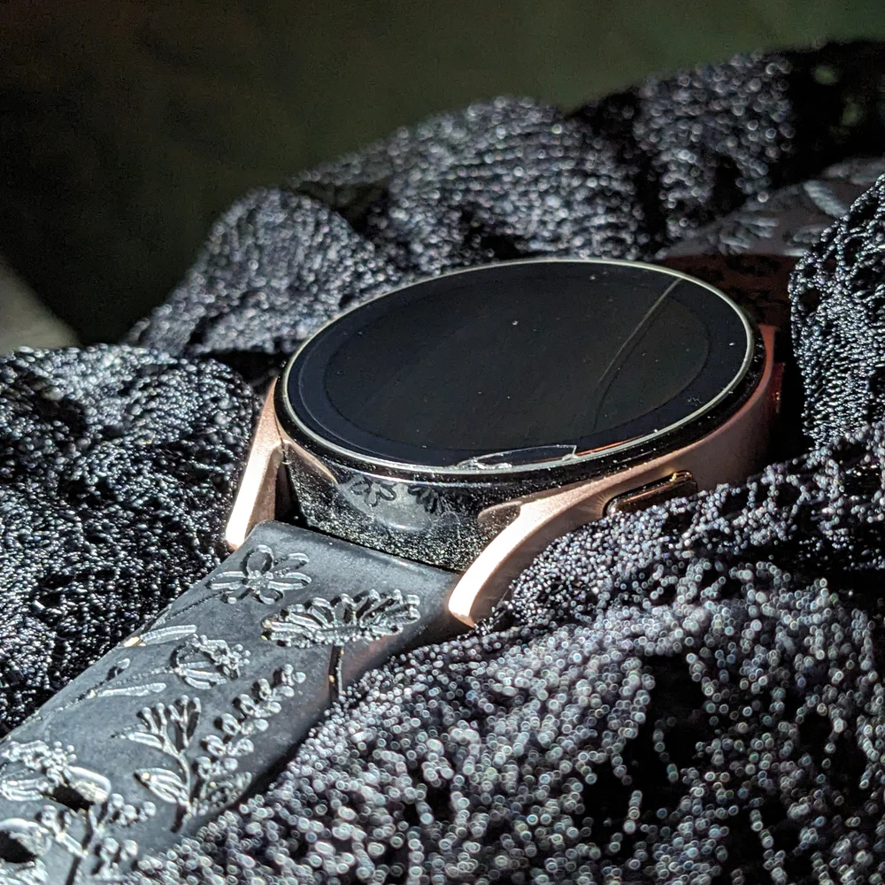Samsung bands this connected