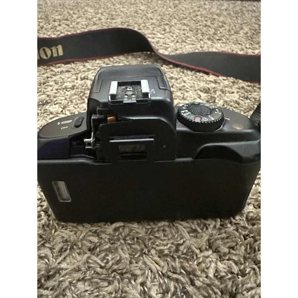 Canon eos 700